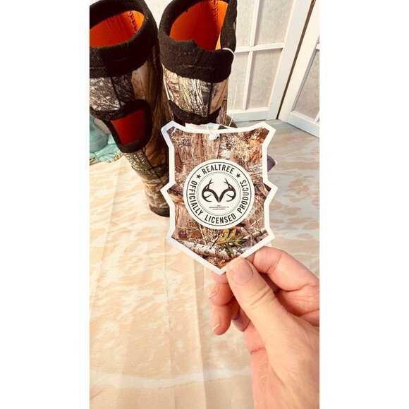 Realtree Men's Waterproof  Insulated Boot - Picture 8 of 10